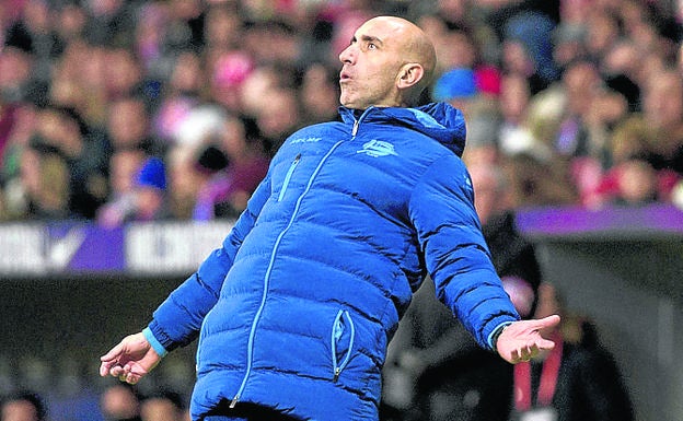 Abelardo en el partido contra el Atletico de Madrid/