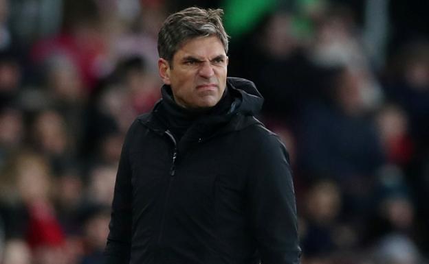 Pellegrino gesticula durante el encuentro de la Premier League entre el Southampton y el Liverpool, este domingo. /Peter Cziborra