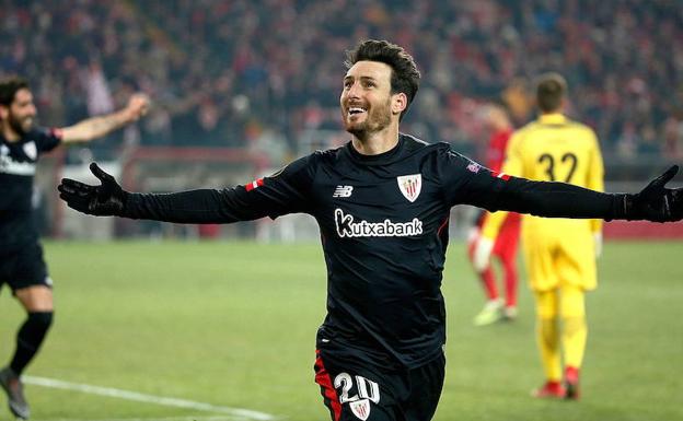 Aduriz empieza en el banquillo contra el Celta, una de sus víctimas favoritas