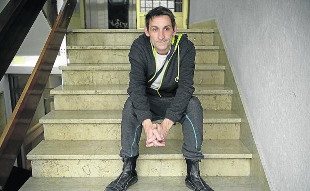 El cantante Albert Pla estará el día 22 en el Ermua Antzokia para presentar sus últimos trabajos.