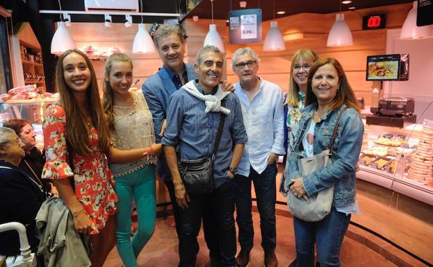 Irati Zubimendi, Beatriz y José Manuel Cereceda, José Luis Rodríguez Beltrán, José Luis Zubimendi, Inés Domínguez y Marije Lecanda.