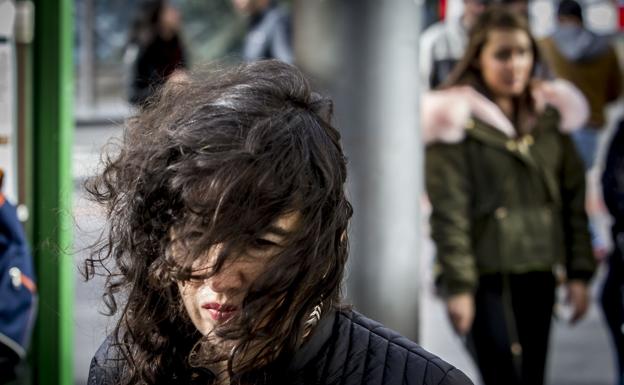 El Departamento vasco de Seguridad activará la alerta naranja por viento durante las últimas horas del domingo y la madrugada del lunes/Iñaki Andrés