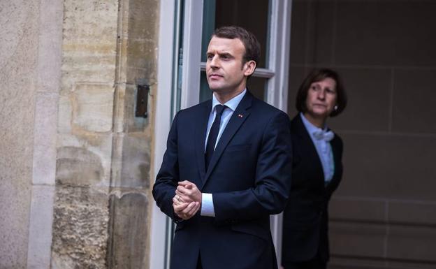 Macron prepara una cena íntima