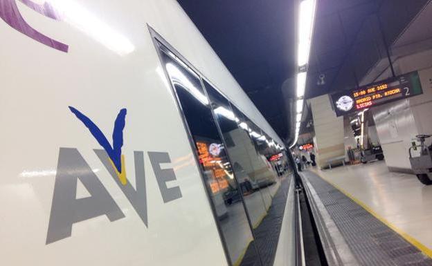 Una estación de AVE./Archivo
