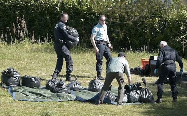 ETA entregó el arsenal que controlaba el 8 de abril. /AFP