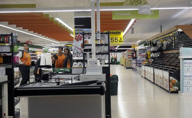 La Policía alerta sobre un timo que ofrece falsas ofertas de empleo de Mercadona