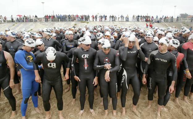 El triatlón de Gorliz es una de las pruebas preferidas para los deportistas./Pedro Urresti