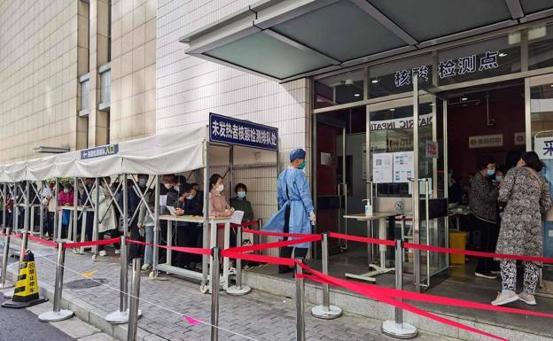 Un millón de personas en China ya han recibido su vacuna contra la Covid
