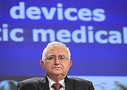 John Dalli, comisario de Salud y Consumo de la UE. / Olivier Hoslet (Efe)/