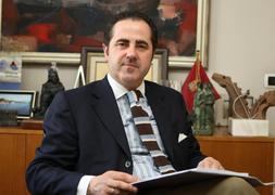 Mikel Arieta sustituye a Laskurain al frente de la Cámara de Comercio de Bilbao