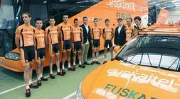 Los componentes del Euskaltel que disputan el Tour de Francia./F. Gómez/