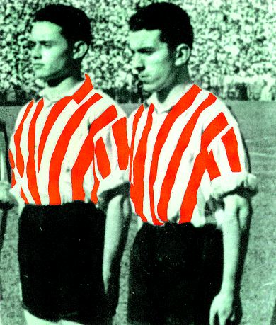 RECUERDO. Markaida (a la derecha), junto a Orue. / HISTORIA DEL ATHLETIC/