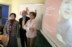 Miembros de 'La Rioja educa en Libertad' dieron los datos. / S. E./