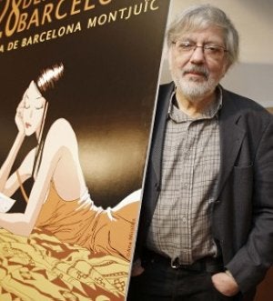 Jacques Tardi posa junto al cartel del salón. :: SUSANNA SÁEZ/