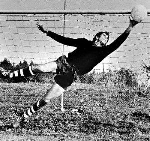 El ídolo de la infancia, el cromo que nunca cambiábamos. :: E. C./