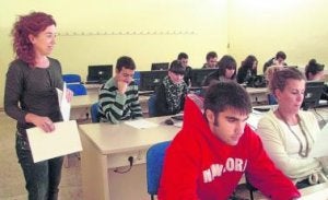 Los alumnos asistieron a una charla sobre emprendizaje. ::
A. L./