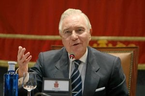 Dívar, en 2008, durante la primera sesión plenaria como presidente del Poder Judicial. ::
EFE/