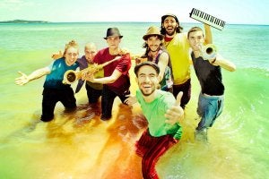 Imagen promocional del grupo Bongo Botrako./