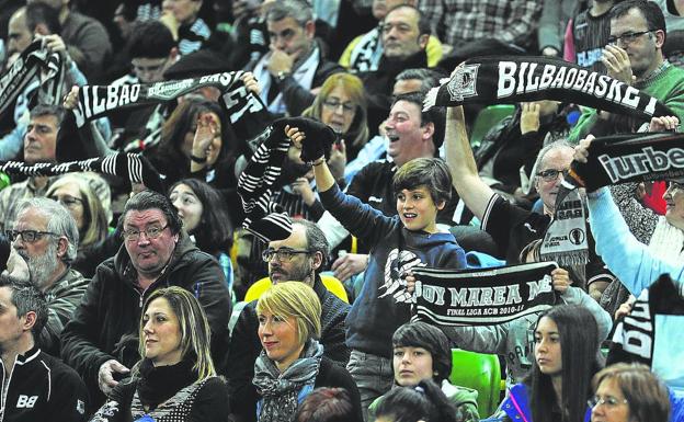 Las peñas del Bilbao Basket quieren que Miribilla sea un hervidero, también cuando el equipo va abajo en el marcador.