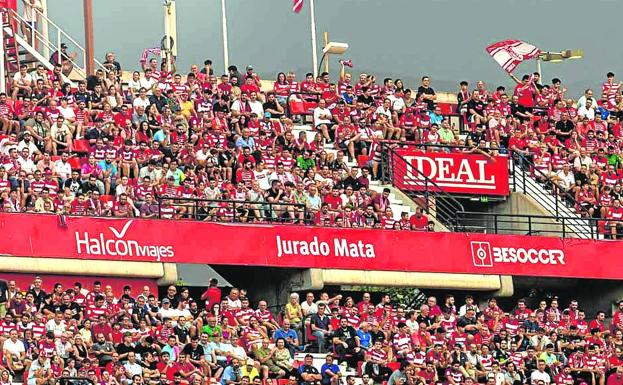 La asistencia cuando el equipo andaluz juega sus partidos como local supera las 14.000 personas esta temporada. 