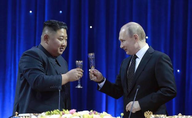 putin-kim-kW8-U804534991500B-624x385@RC.jpg
