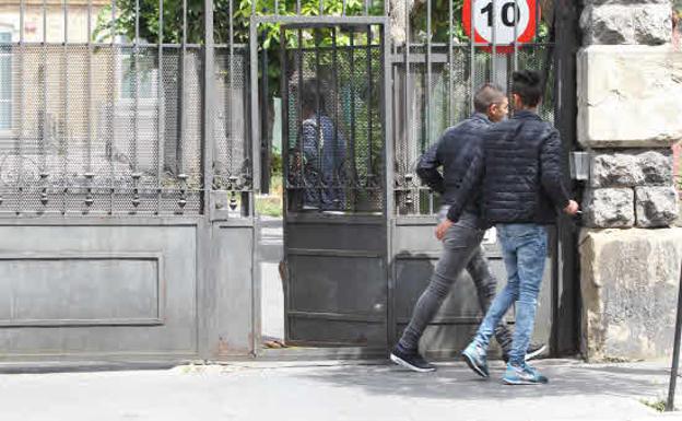 Resultado de imagen de Movilidad de los Menores Extranjeros en España