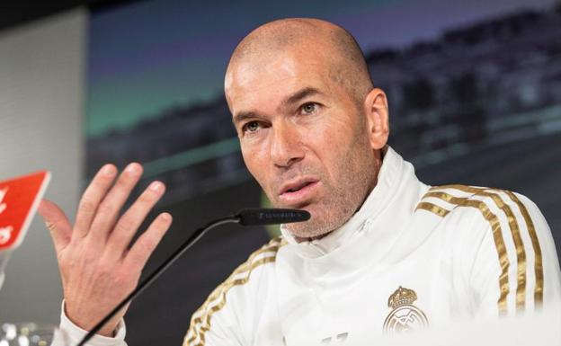 Zinedine Zidane, en conferencia de prensa en Valdebebas. /EFE