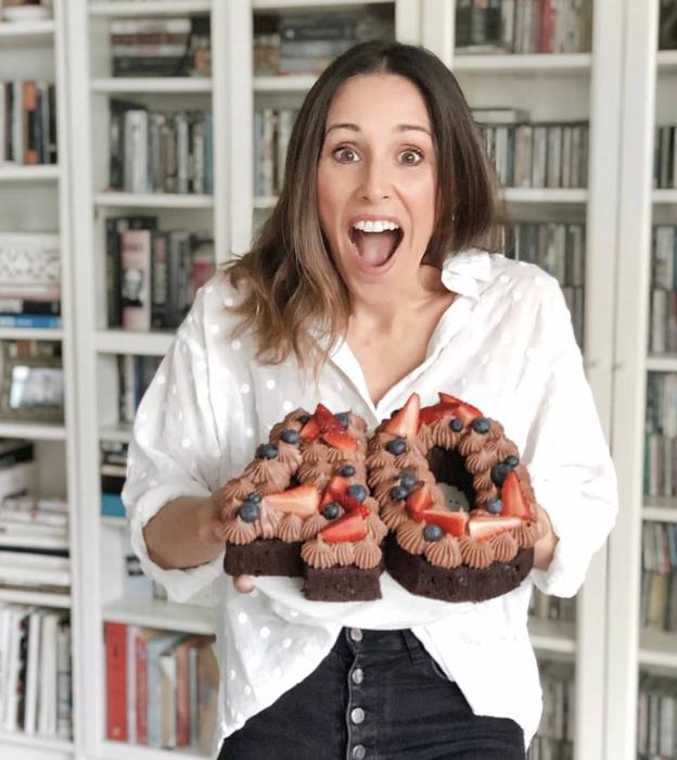 Adela Ucar Cumple 40 En Plena Cuarentena Ni Reunion Con La Familia Ni Un Vino Con Los Amigos Ni Regalos Ni Fiesta El Correo