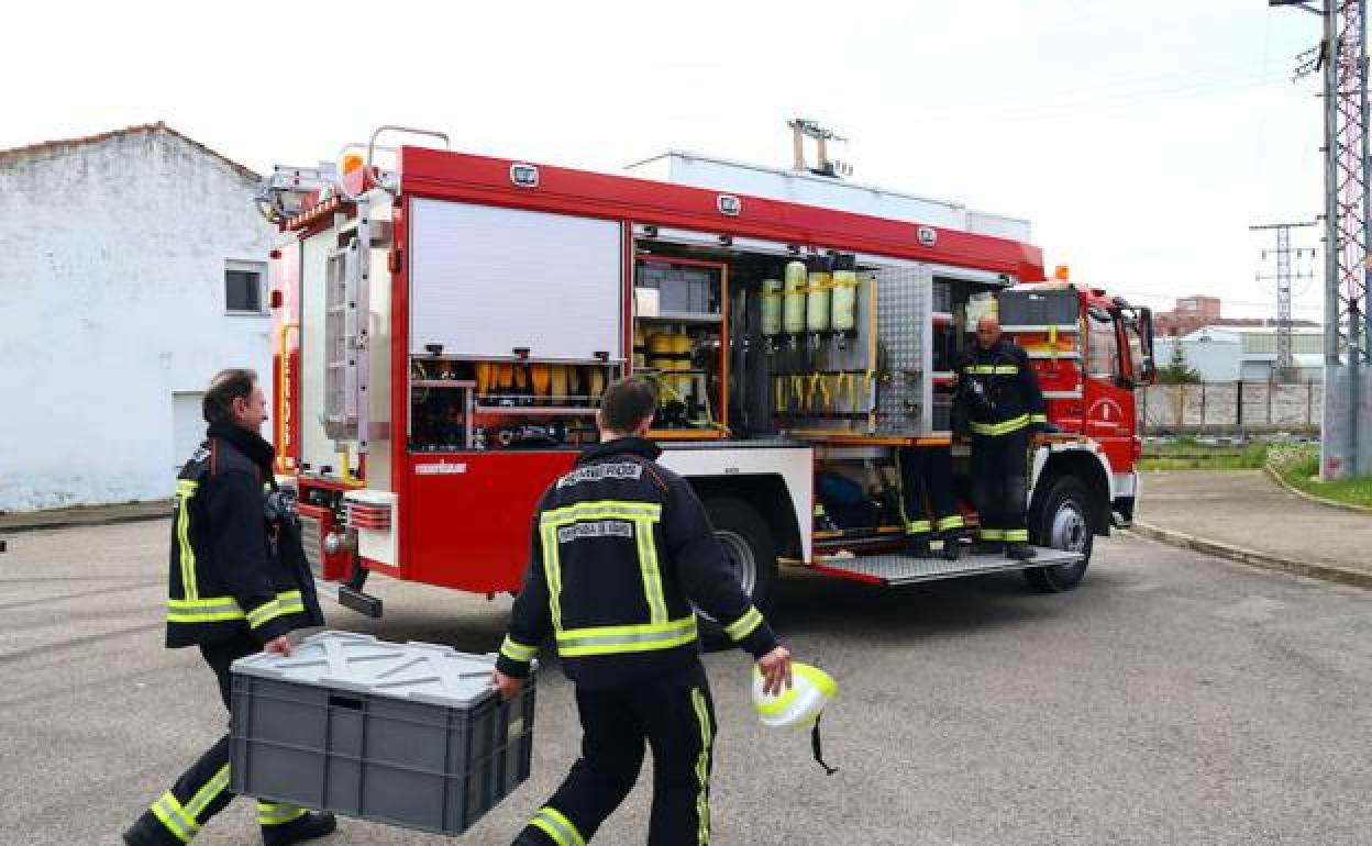 Bomberos Interinos Forales Piden Aplazar La Ope Por El Riesgo De Una Nueva Oleada De Contagios El Correo