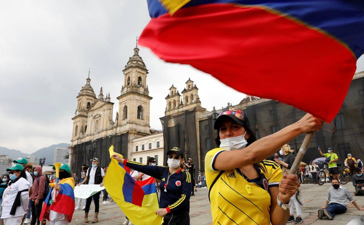 Duque pretende calmar Colombia pero ignora a los manifestantes | El Correo