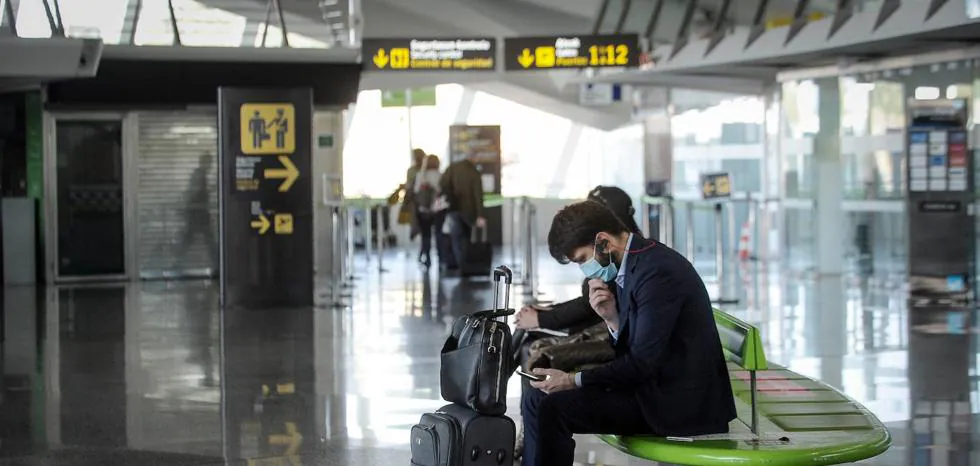 Bilbao airport achieves maximum certification as a safe space against covid