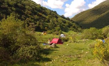 La Rioja insta al desalojo de una concentración de «hippies» desnudos