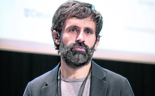 Juan del Hoyo, durante su intervención. /