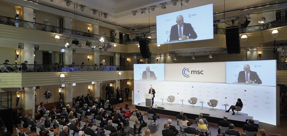 Konferencja bezpieczeństwa nalega na dialog pod ostrzeżeniem o sankcjach
