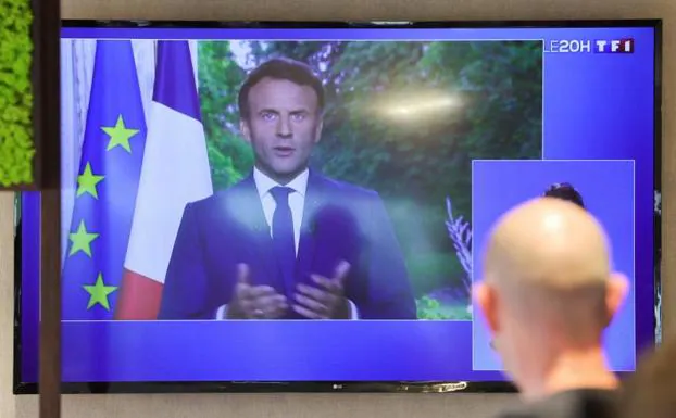 Macron exhibited a strong message in his message to the French. 