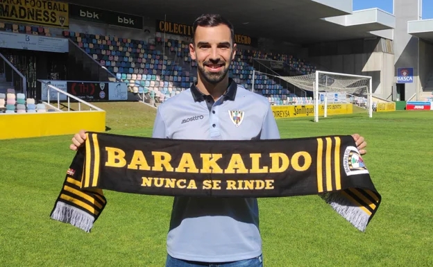 Ekaitz Molina is the second signing that Barakaldo has made in this summer market 
