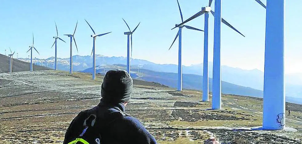 Iberdrola starts up the first two wind batteries in Spain in the Basque Country