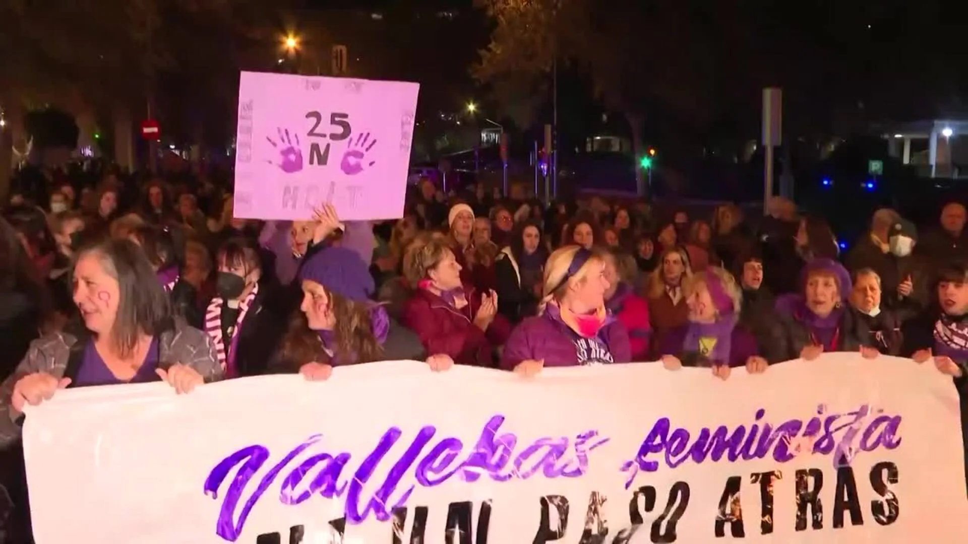 Miles De Personas Marchan En Madrid Por El 25N En Diversas ...