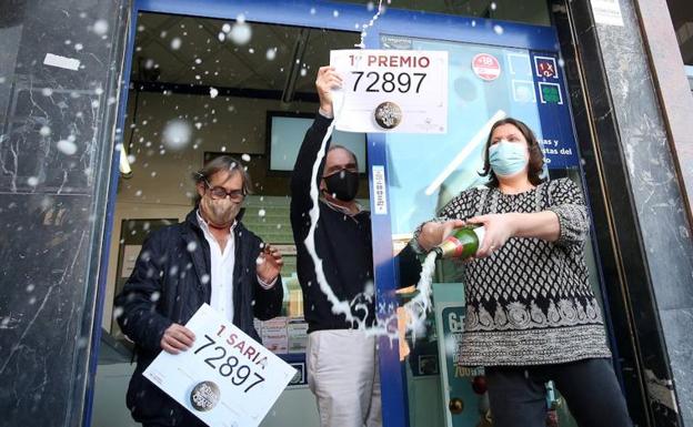 Los únicos dos números completos que se han repetido en El Gordo de la Lotería de Navidad