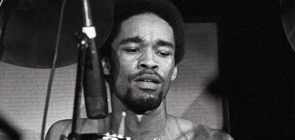 Fred White, Earth, Wind & Fire drummer, dies at 67